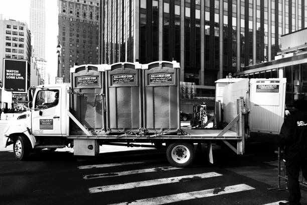 Porta potty delivery and setup in Westfield Center, OH